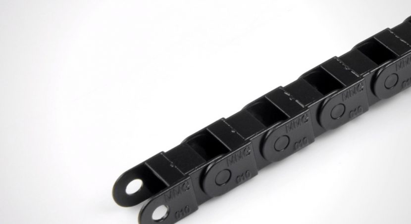 MG-L10 A kablo taşıyıcı - 10x10 mm plastik hareketli kablo kanalı