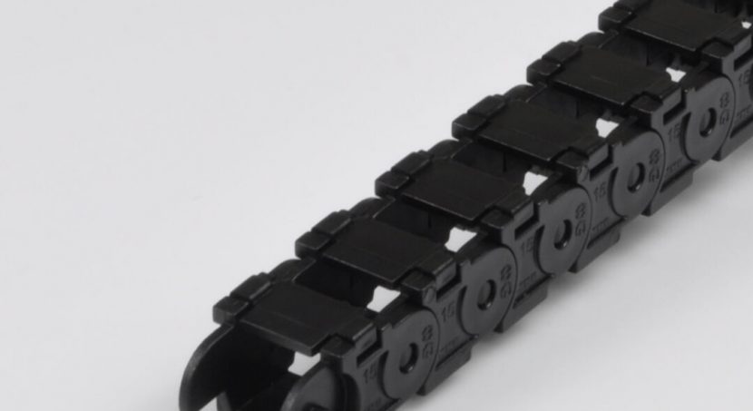 MG-L15 A kablo taşıyıcı - 15x15 mm plastik hareketli kablo kanalı